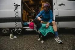 Ruffwear Dirtbag Dog Drying Towel Aurora Teal -Ruffwear ruffwear dirtbag dog drying towel aurora teal sgug.jpg